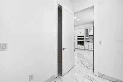 216 N Glen Arven Avenue, Temple Terrace, FL 33617 - Photo 17