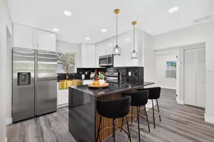 1513 E Sligh Ave, Tampa, FL 33610 - Photo 9