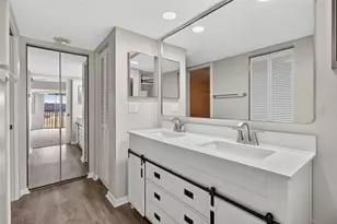 1933 Golf View Dr, Tarpon Springs, FL 34689 - Photo 19