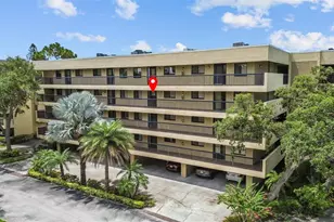 1933 Golf View Dr, Tarpon Springs, FL 34689 - Photo 31