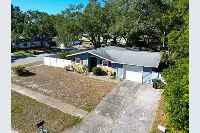 2056 Red Cedar Lane E, Clearwater, FL 33763 - Photo 31