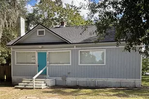 1103 NE 9th Ave, Ocala, FL 34470 - Photo 1