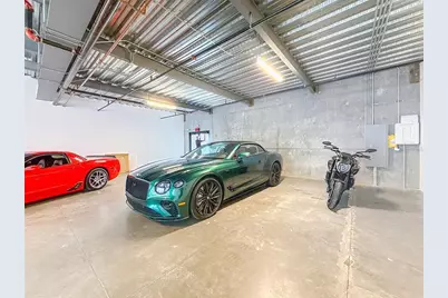 6500 Motor Enclave Way #1405, Tampa, FL 33610 - Photo 57