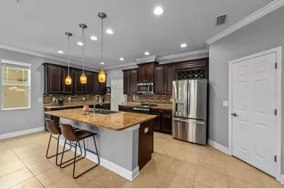 7029 Dowling Mill Circle, Tampa, FL 33625 - Photo 7