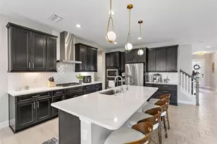 8310 Carrhill Pl, Parrish, FL 34219 - Photo 5