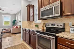 6916 Sail View Ln, Apollo Beach, FL 33572 - Photo 17