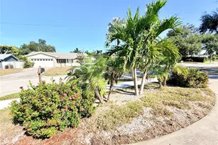 13914 84th Terrace, Seminole, FL 33776 - Photo 5