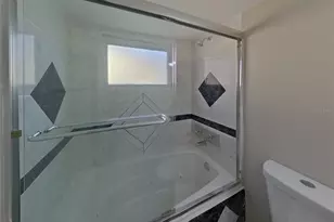 [Address not provided], Saint Petersburg, FL 33702 - Photo 13