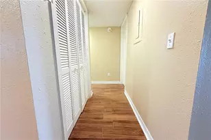 6336 Newtown Cir, Tampa, FL 33615 - Photo 31