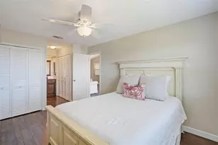 460 S Paula Dr, Dunedin, FL 34698 - Photo 9