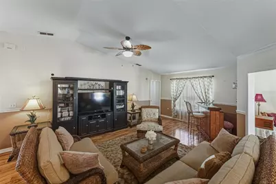 29235 Princeville Drive, San Antonio, FL 33576 - Photo 11