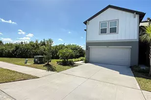 7583 Momentum Pkwy, Wesley Chapel, FL 33545 - Photo 3