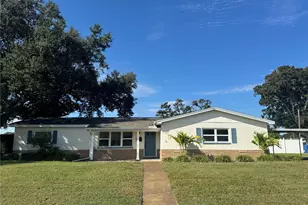 1500 39th St N, Saint Petersburg, FL 33713 - Photo 9