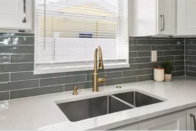 1471 Gladys Circle, Dunedin, FL 34698 - Photo 7