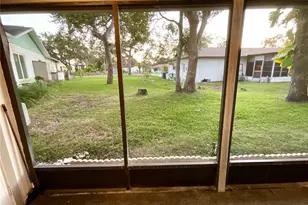 10605 Timber Ln, Port Richey, FL 34668 - Photo 9