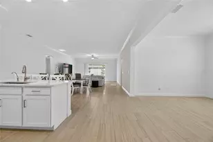 17415 Holly Wl Ave, Wimauma, FL 33598 - Photo 13