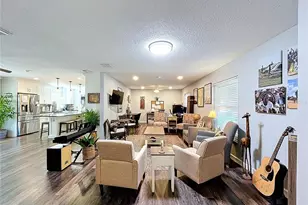 611 Greenbriar Dr, Brandon, FL 33511 - Photo 11