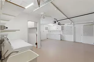 8235 39th Ave N, Saint Petersburg, FL 33709 - Photo 23