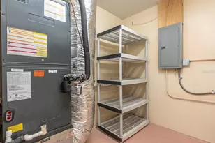 8235 39th Ave N, Saint Petersburg, FL 33709 - Photo 41