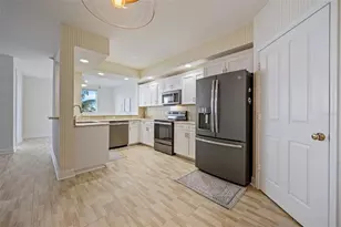 4981 Bacopa Ln S, Saint Petersburg, FL 33715 - Photo 17