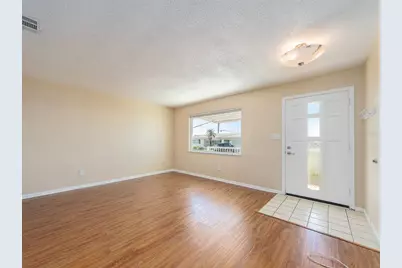 9157 140th Way, Seminole, FL 33776 - Photo 5