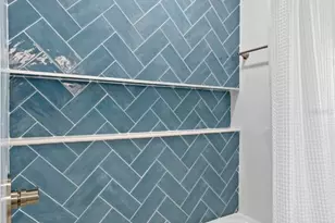 1425 50th Ave NE, Saint Petersburg, FL 33703 - Photo 29