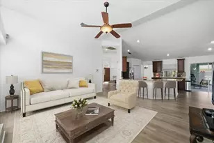 3903 Yellow Finch Ln, Lutz, FL 33558 - Photo 13