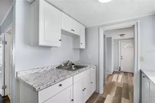 2000 43rd St S, Saint Petersburg, FL 33711 - Photo 7