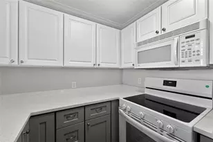 19417 Gulf Blvd, Indian Shores, FL 33785 - Photo 11