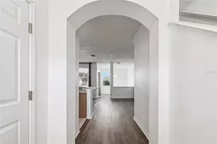 571 Shoreham Ct NE, Saint Petersburg, FL 33716 - Photo 17