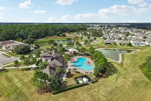 6620 Paden Wheel St, Zephyrhills, FL 33541 - Photo 37