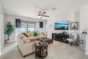 6620 Paden Wheel St, Zephyrhills, FL 33541 - Photo 3