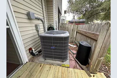 8713 Liberty Place, Tampa, FL 33615 - Photo 17