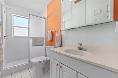 7000 38th Avenue N, Saint Petersburg, FL 33710 - Photo 23