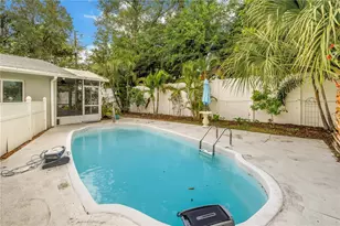 2856 65th Way N, Saint Petersburg, FL 33710 - Photo 39