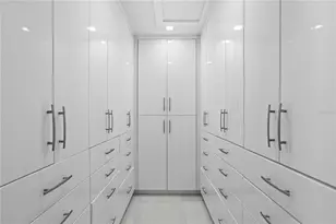 82 Martinique Ave, Tampa, FL 33606 - Photo 15