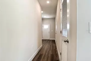 1821 S San Mateo Dr, North Port, FL 34288 - Photo 35