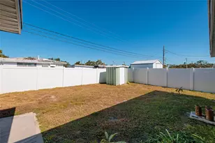 10477 119th Ave, Largo, FL 33773 - Photo 21