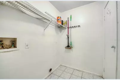 1400 Gandy Blvd. N Boulevard N #811, Saint Petersburg, FL 33702 - Photo 19