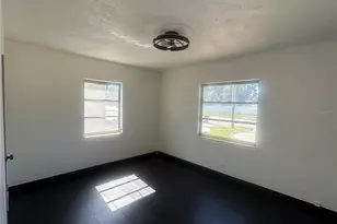 4824 Dr Martin Luther King Jr, Saint Petersburg, FL 33705 - Photo 5