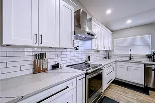 5906 Erhardt Dr, Riverview, FL 33578 - Photo 17