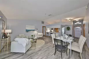 3818 Biscay Pl, Land O Lakes, FL 34639 - Photo 9