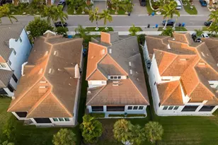 1025 Seagrape Dr, Ruskin, FL 33570 - Photo 39