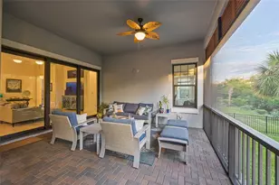 1025 Seagrape Dr, Ruskin, FL 33570 - Photo 33