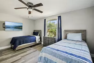 520 Fairfax Ln, Apollo Beach, FL 33572 - Photo 25
