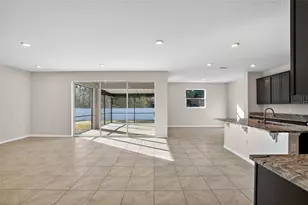 35938 Morse Willow Ct, Zephyrhills, FL 33541 - Photo 11