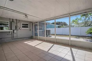 2000 76th St N, Saint Petersburg, FL 33710 - Photo 19