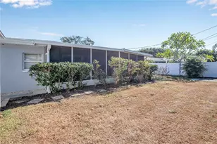 2000 76th St N, Saint Petersburg, FL 33710 - Photo 25