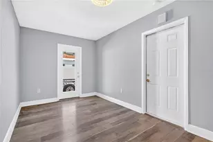 2000 76th St N, Saint Petersburg, FL 33710 - Photo 17