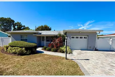 2000 76th Street N, Saint Petersburg, FL 33710 - Photo 1